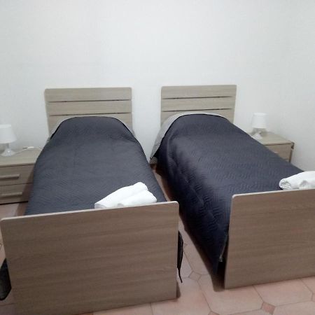 B&B Mike Novi Ligure Luaran gambar