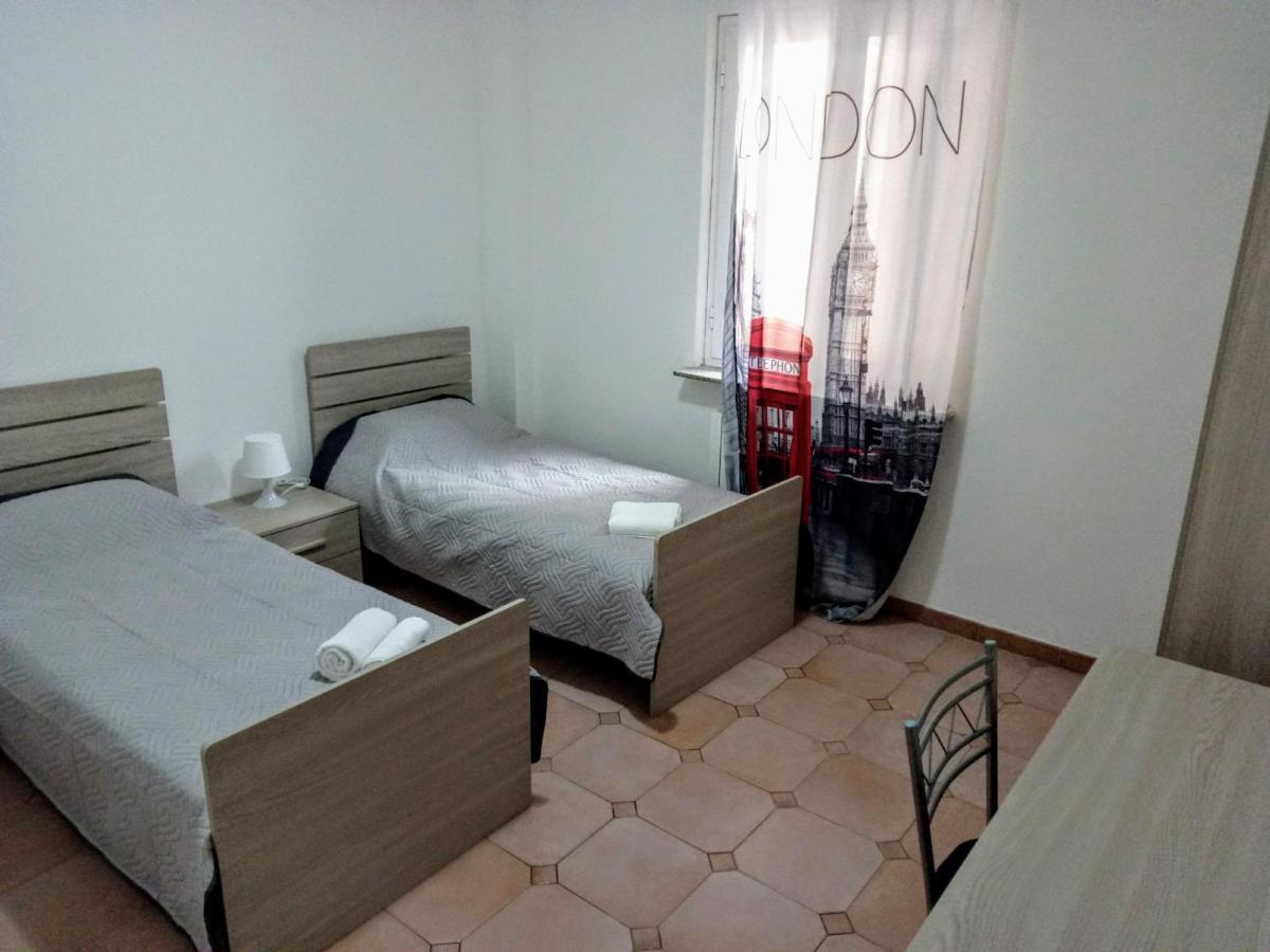 B&B Mike Novi Ligure Luaran gambar