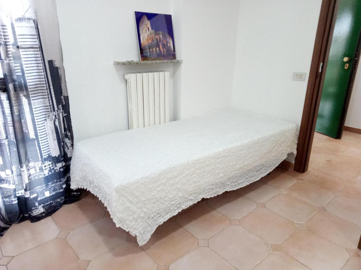 B&B Mike Novi Ligure Luaran gambar