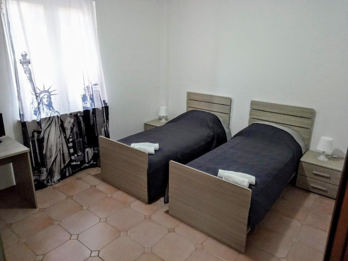 B&B Mike Novi Ligure Luaran gambar