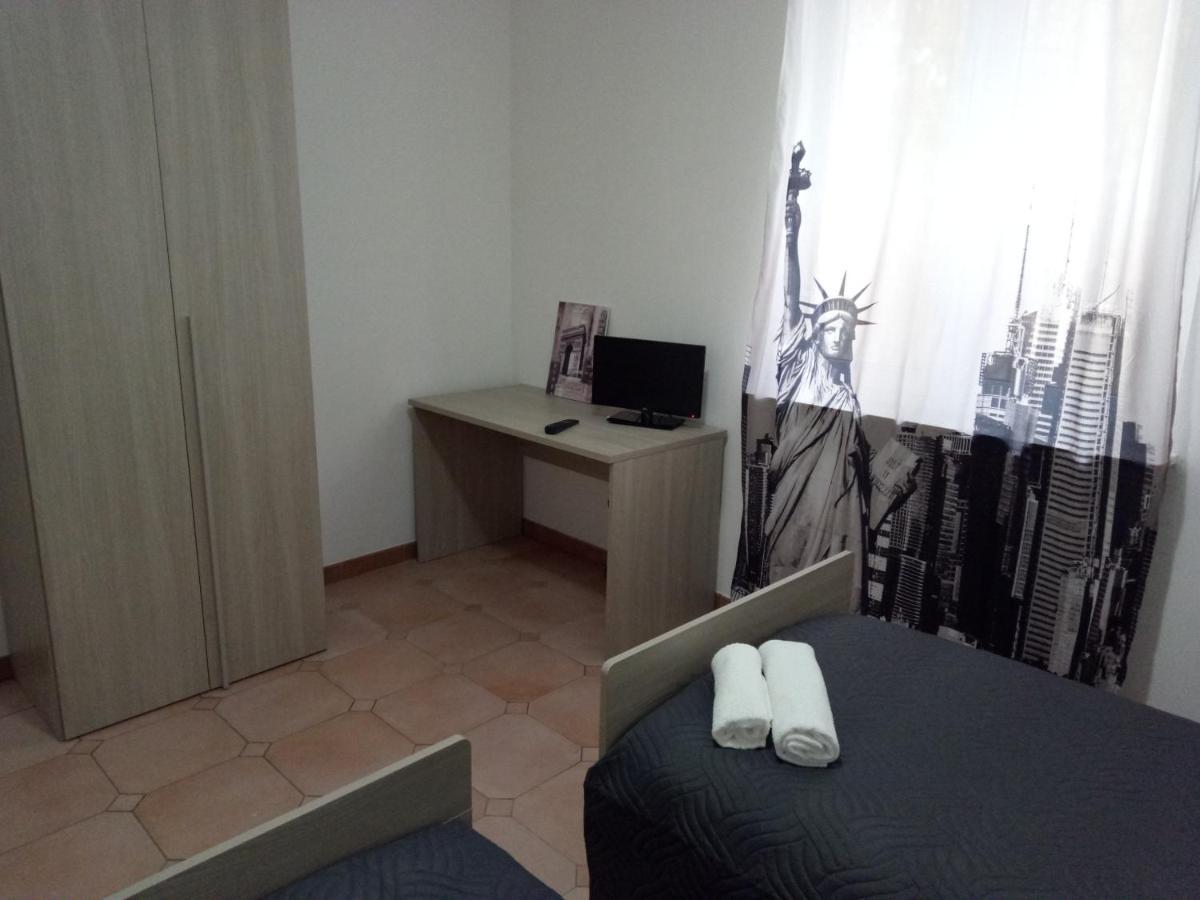 B&B Mike Novi Ligure Luaran gambar