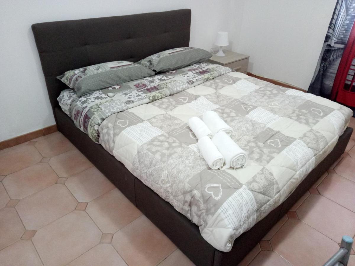 B&B Mike Novi Ligure Luaran gambar